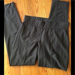 Eileen Fisher Small Petite Gray jodhpur leggings